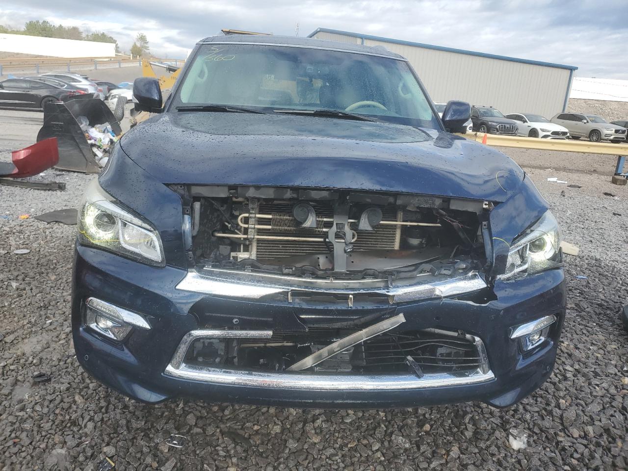 2015 Infiniti QX80 - Image 5