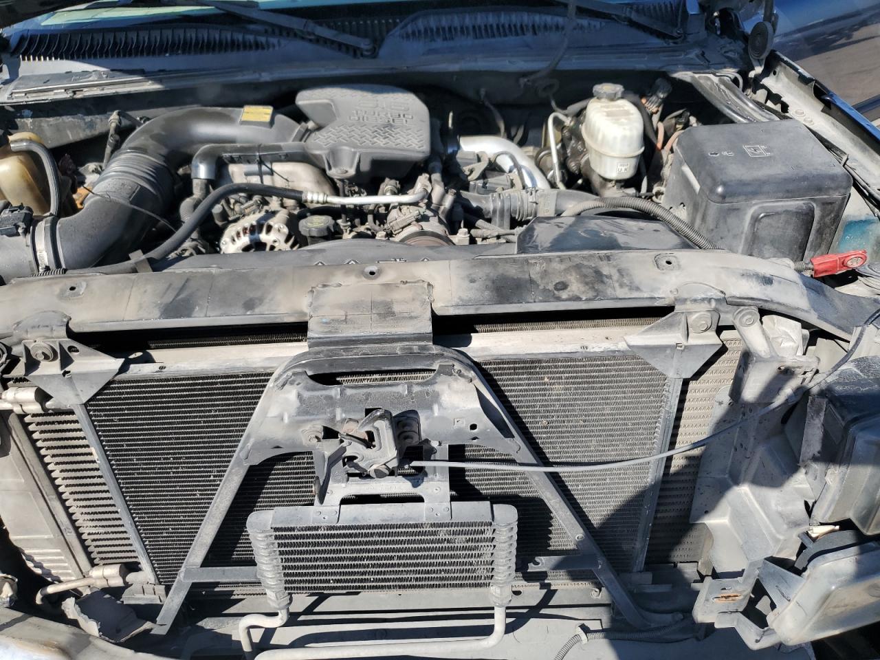 2005 Chevrolet Silverado - Image 13