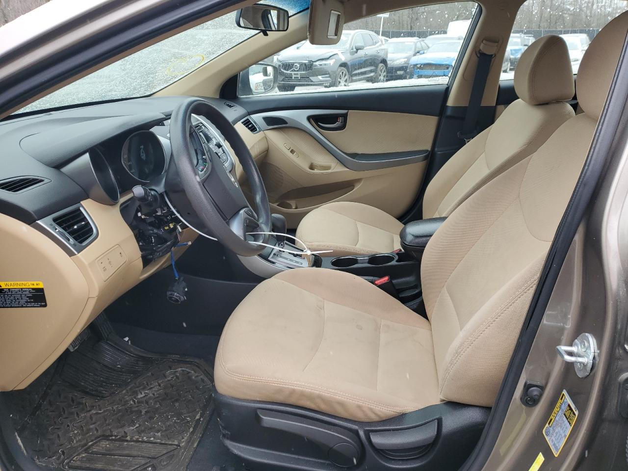 2013 Hyundai Elantra - Image 7