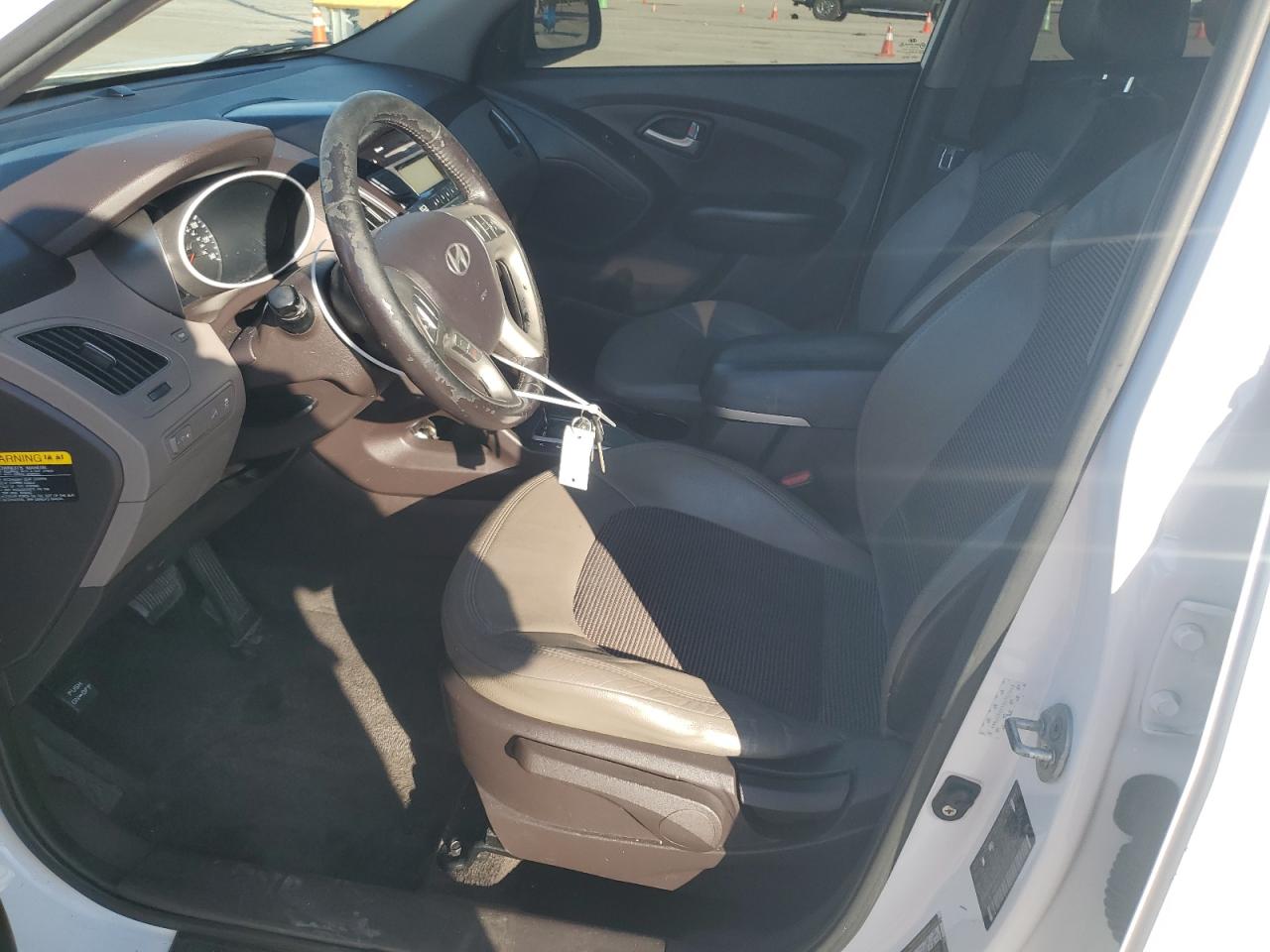 2013 Hyundai Tucson - Image 7