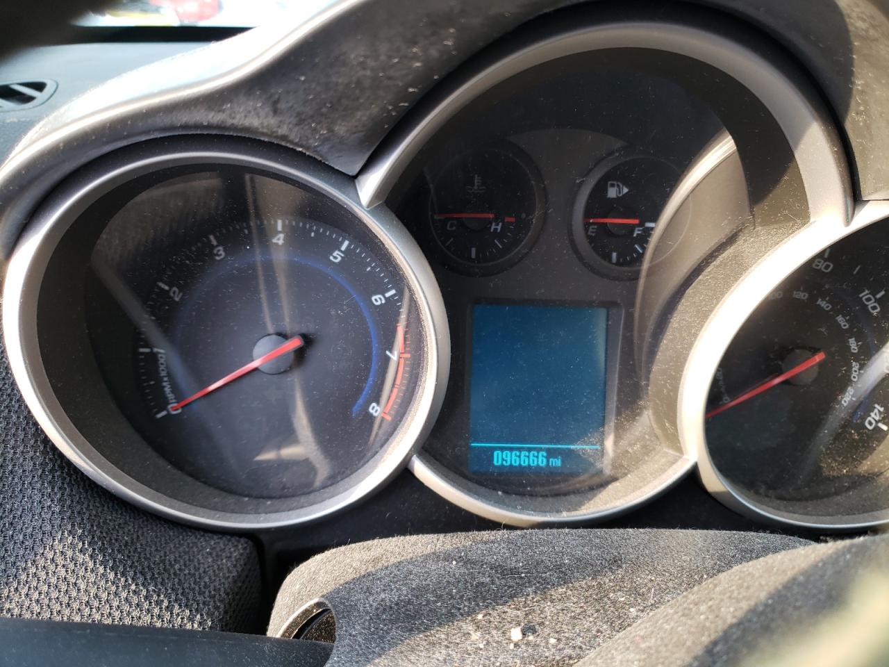 2014 Chevrolet Cruze - Image 9