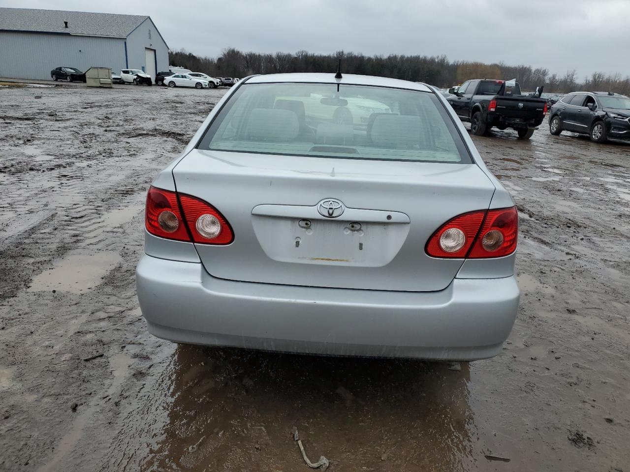 2005 Toyota Corolla - Image 6