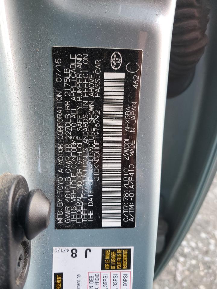 2015 Toyota Prius - Image 12