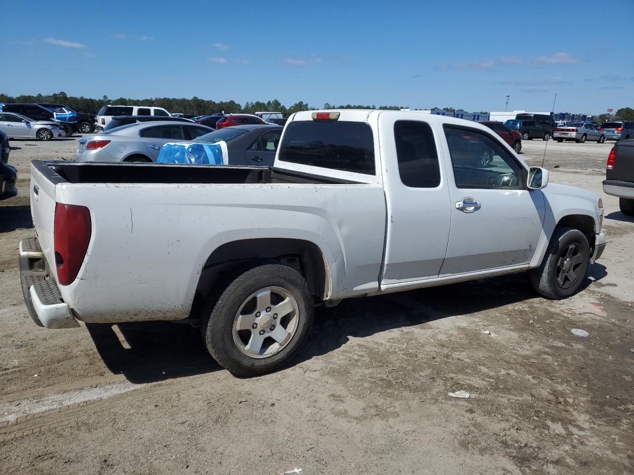 2009 Chevrolet Colorado - Image 3