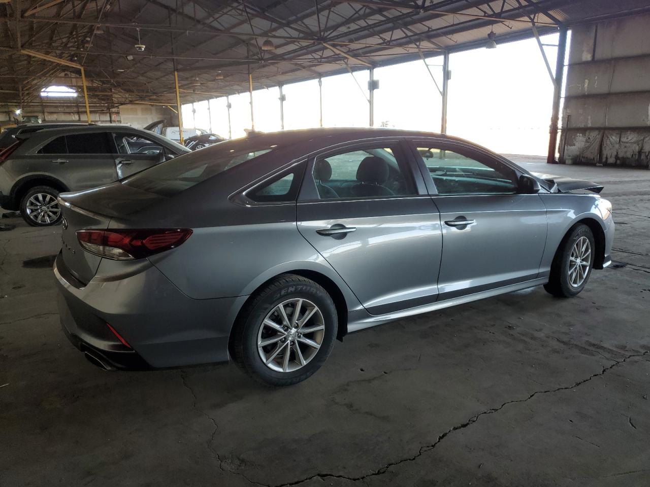 2019 Hyundai Sonata - Image 3