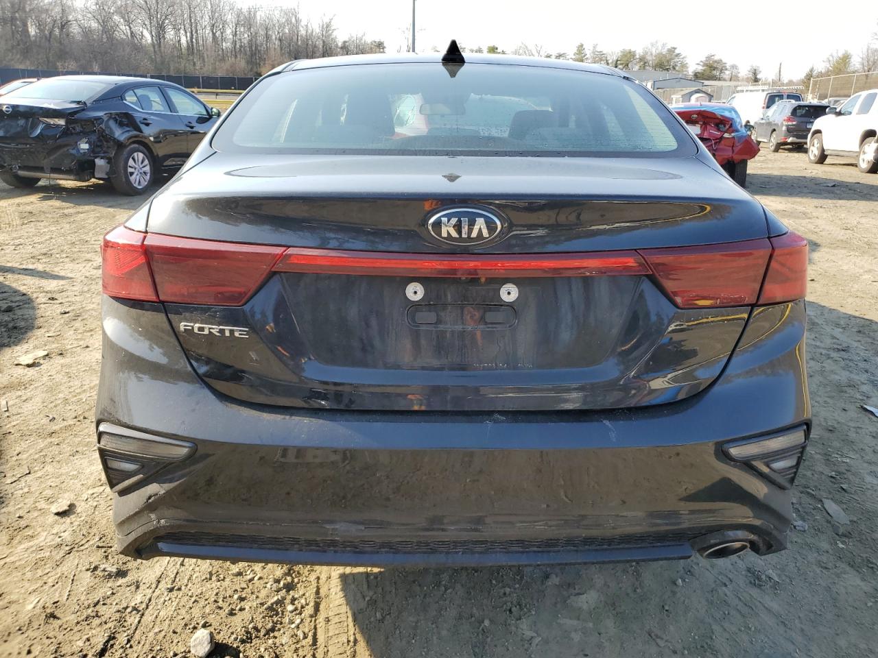 2021 Kia Forte - Image 6