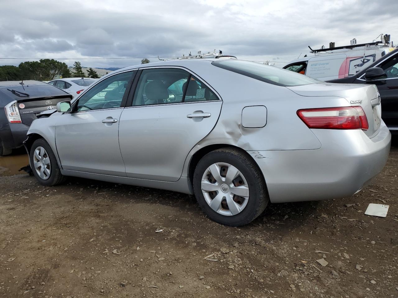 2007 Toyota Camry - Image 2