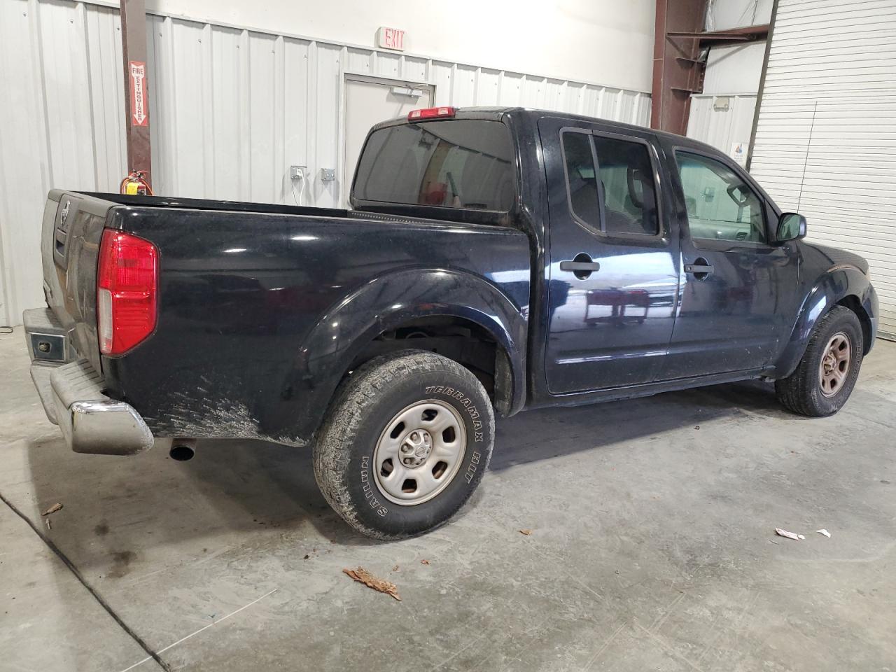 2012 Nissan Navara (Frontier) - Image 3
