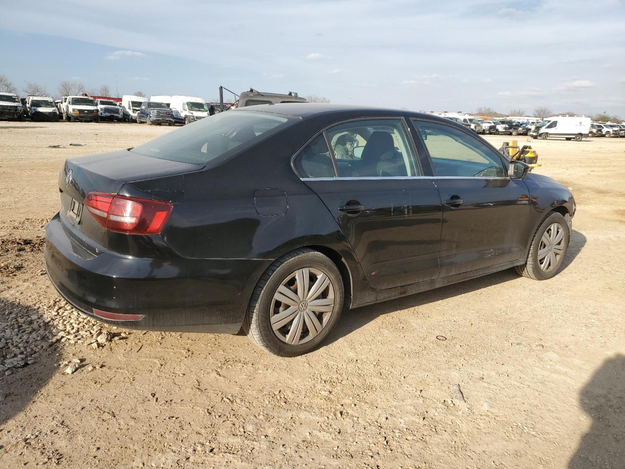 2017 Volkswagen Jetta - Image 3
