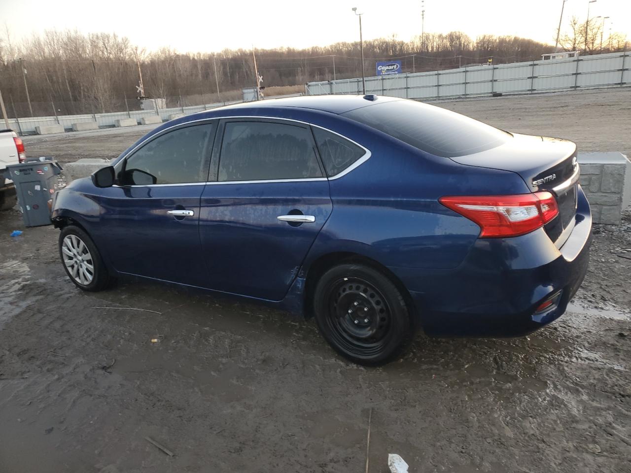 2017 Nissan Sentra - Image 2