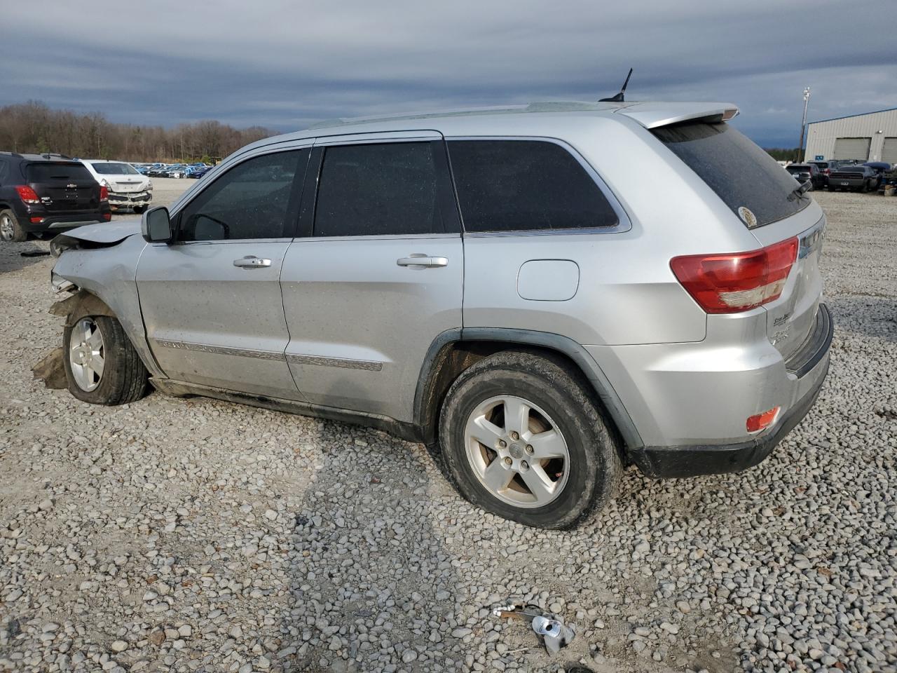 2011 Jeep Grand Cherokee - Image 2