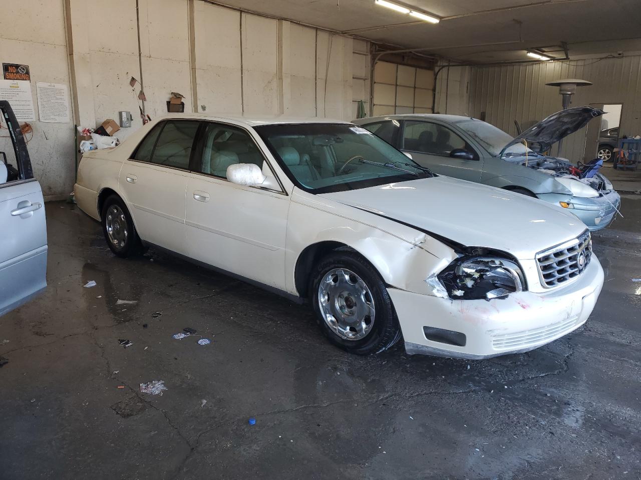 2001 Cadillac De Ville - Image 4