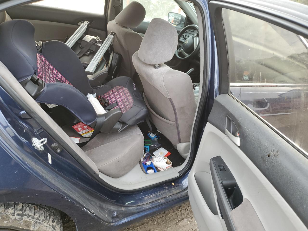 2010 Honda Accord - Image 10