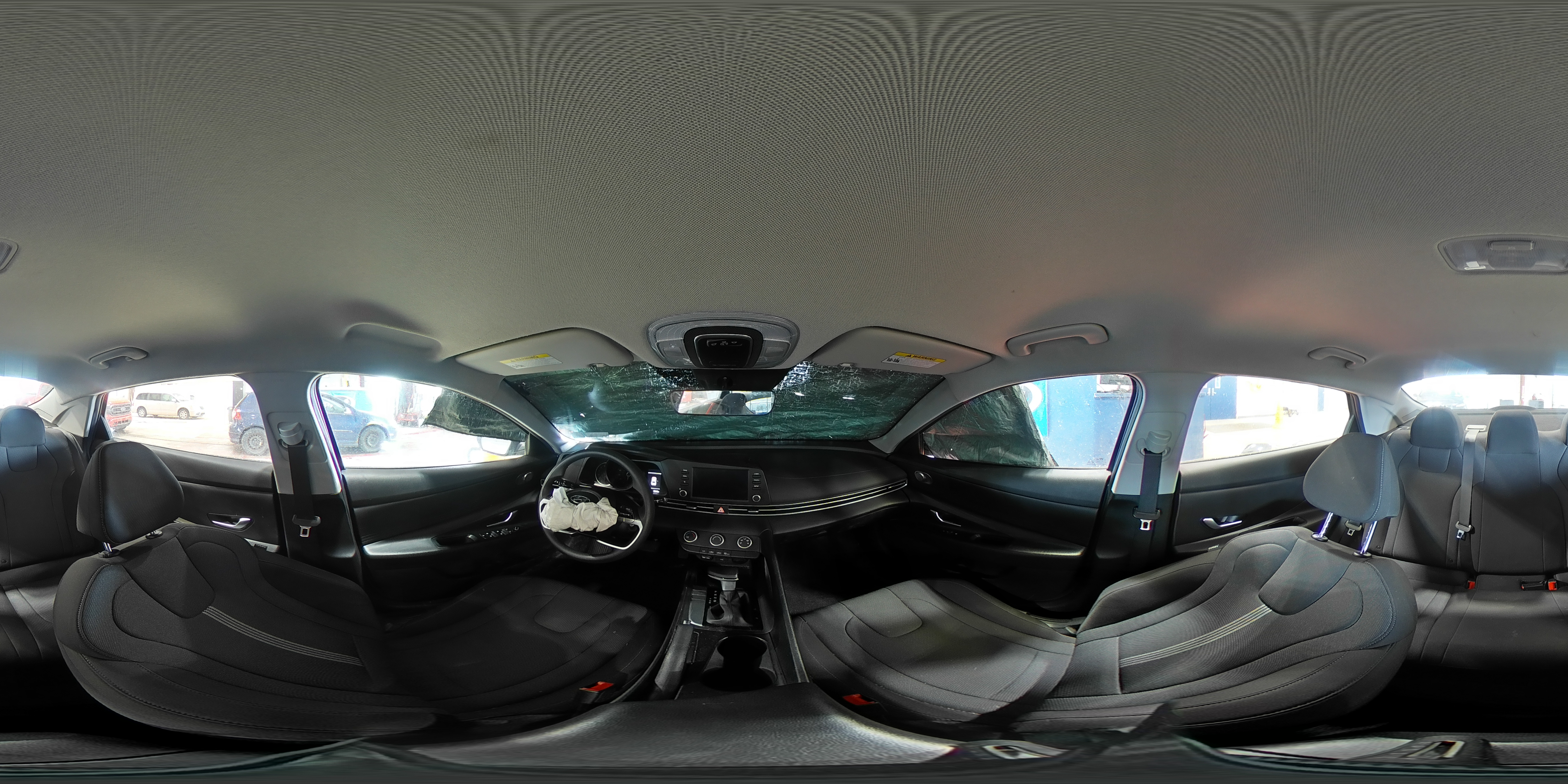 2023 Hyundai Elantra - Image 15