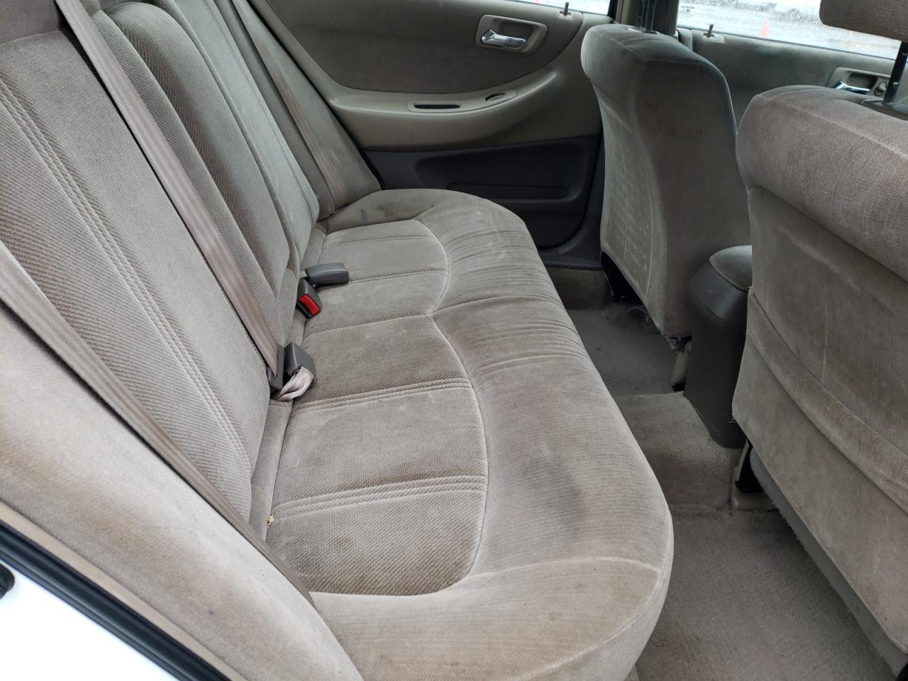 2000 Honda Accord - Image 10