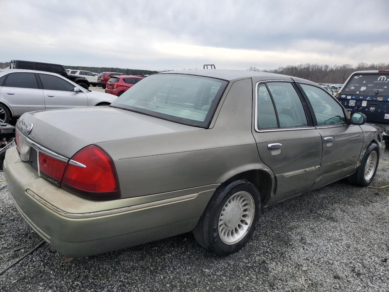 2000 Mercury Grand Marquis - Image 3
