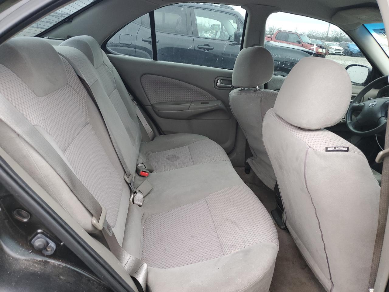 2006 Nissan Sentra - Image 10