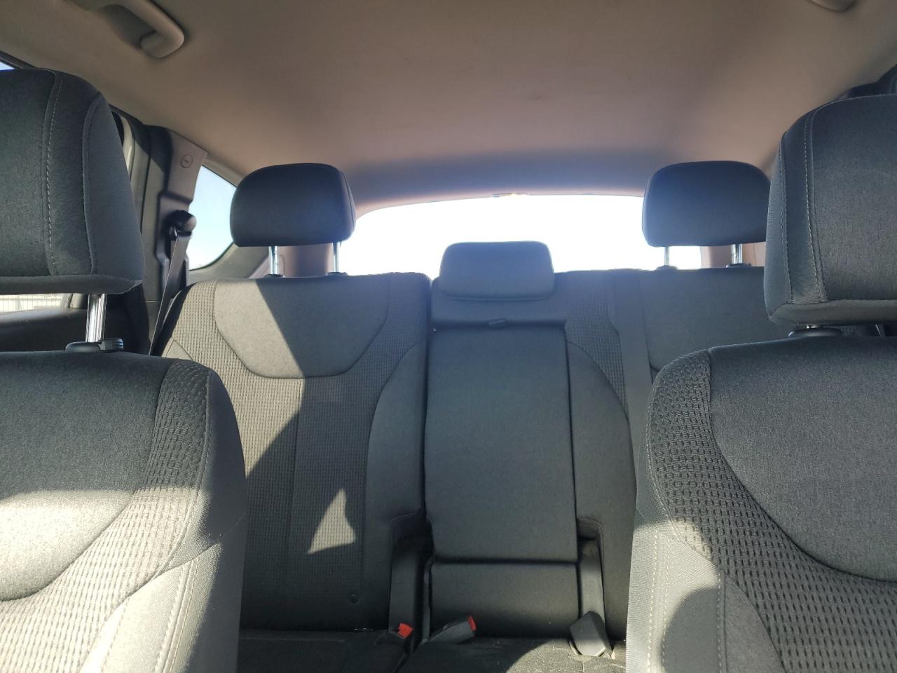 2019 Hyundai Santa Fe - Image 10