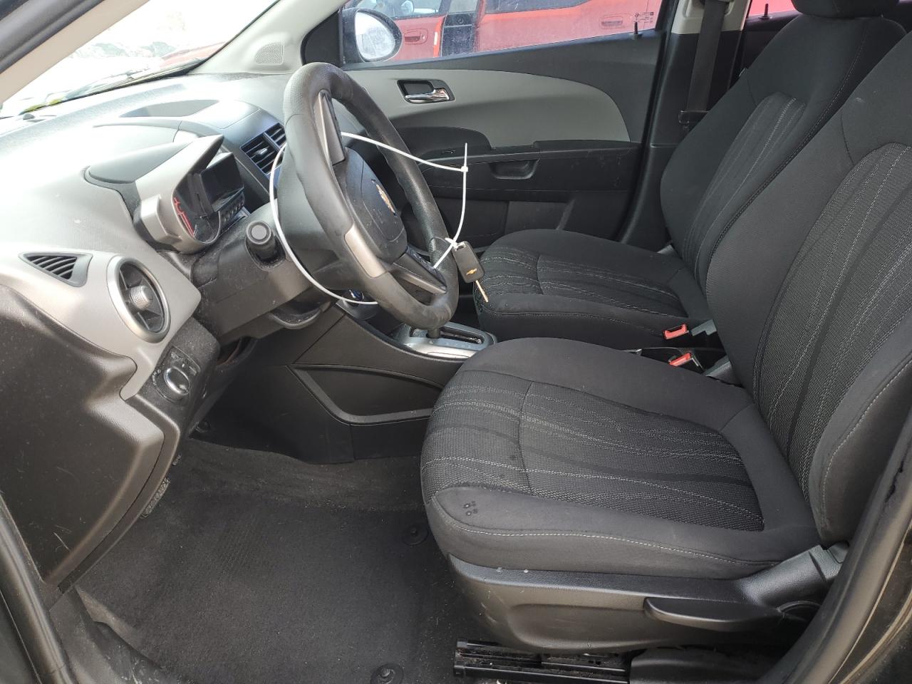 2015 Chevrolet Sonic - Image 7