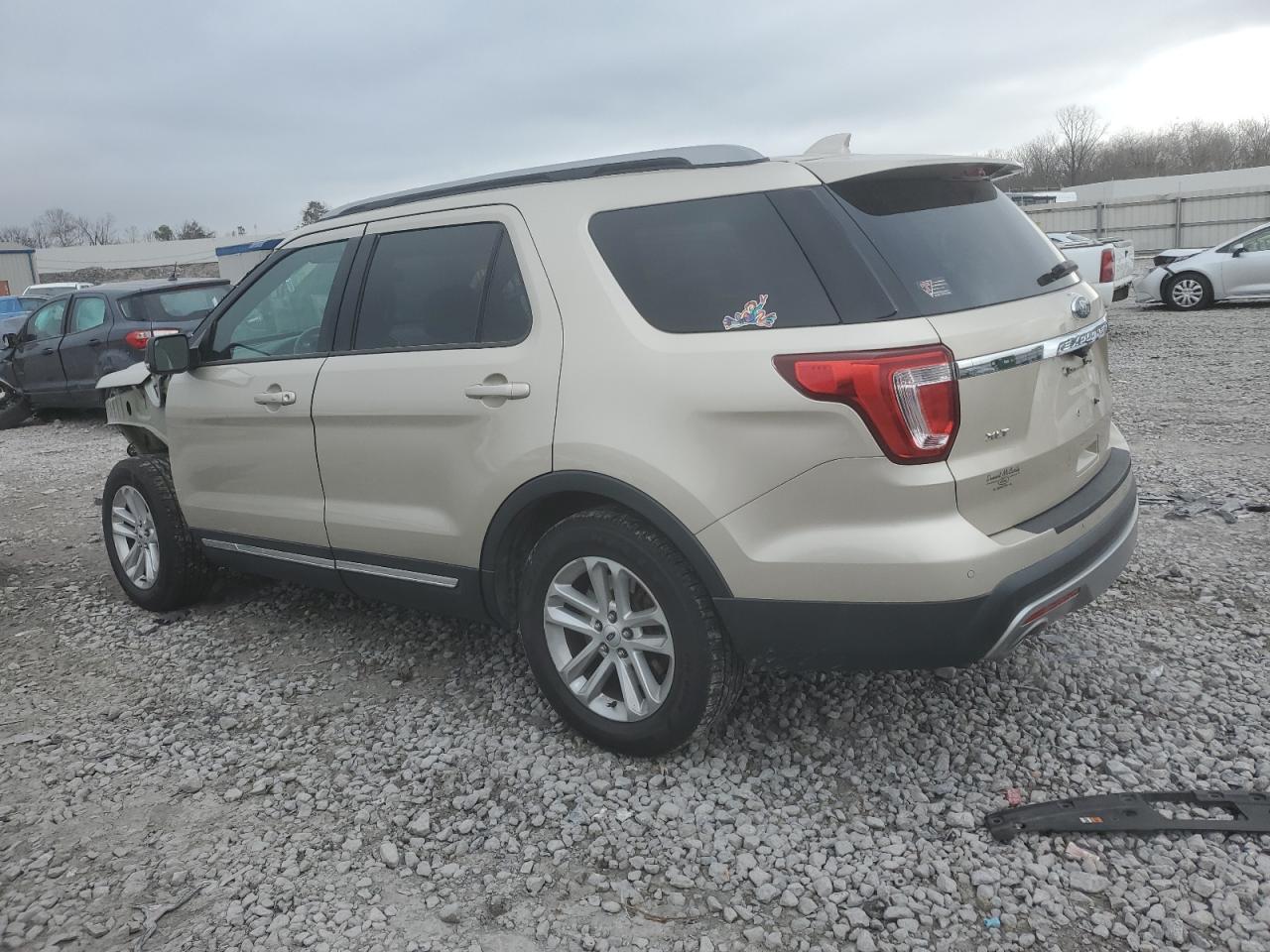 2017 Ford Explorer - Image 2