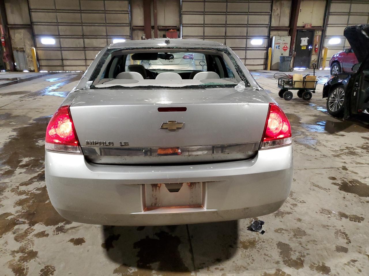 2006 Chevrolet Impala - Image 6