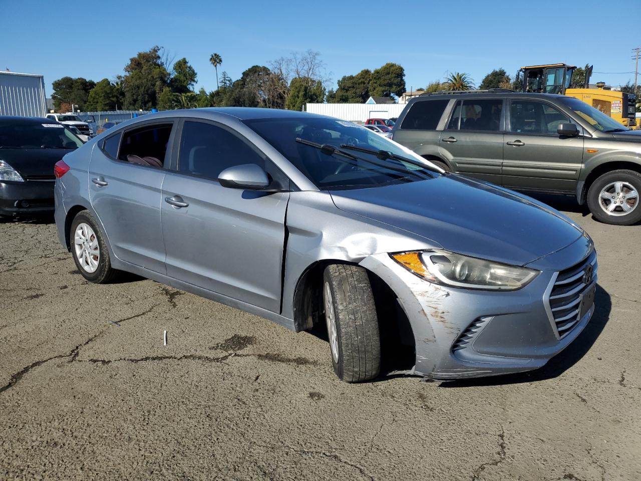 2017 Hyundai Elantra - Image 4