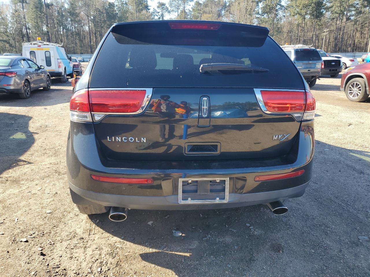 2011 Lincoln MKX - Image 6
