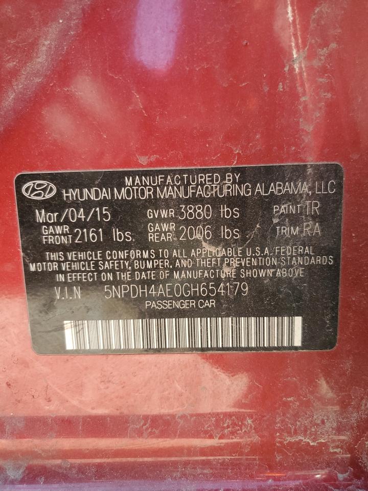 2016 Hyundai Elantra - Image 12