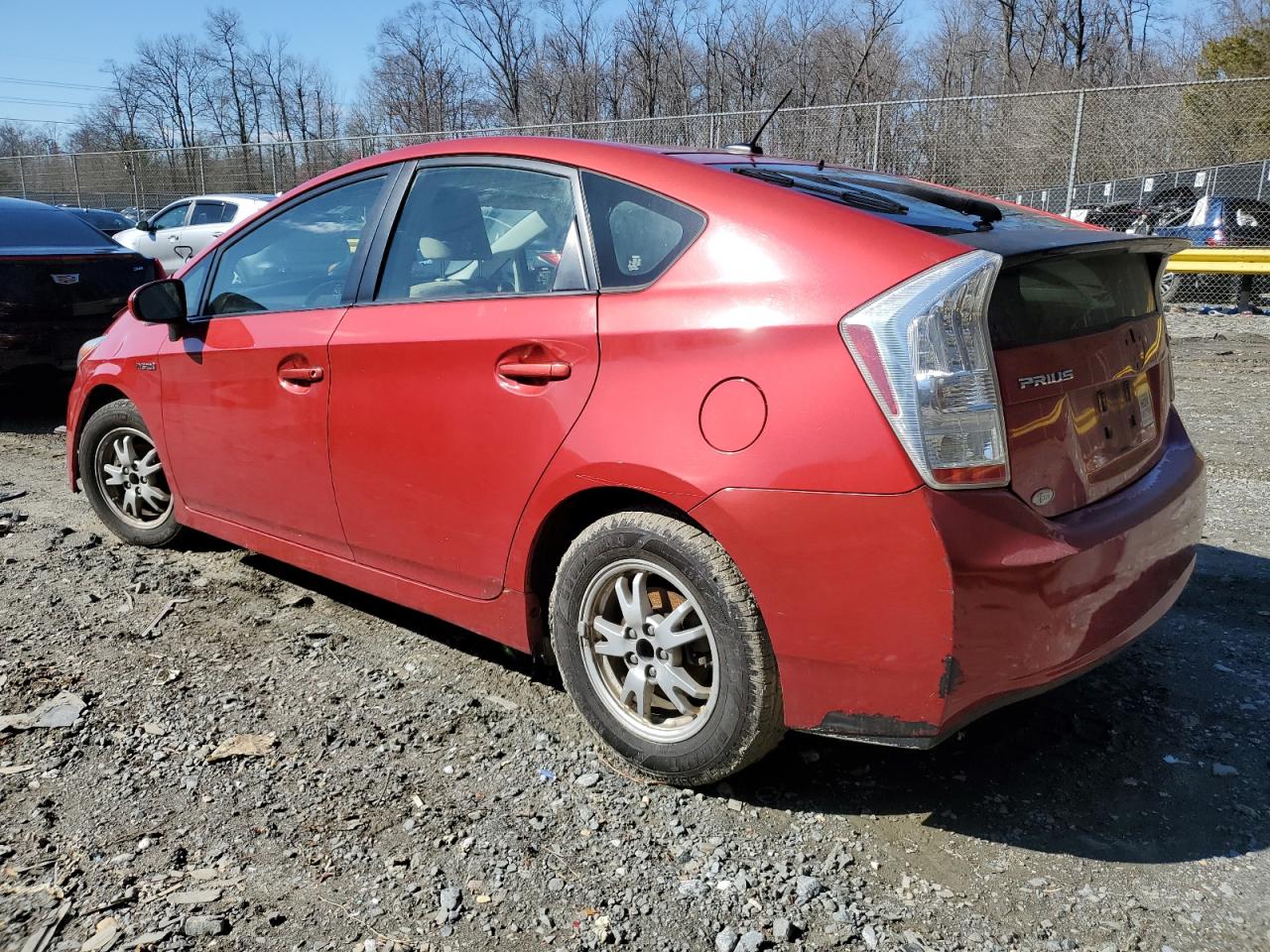 2011 Toyota Prius - Image 2