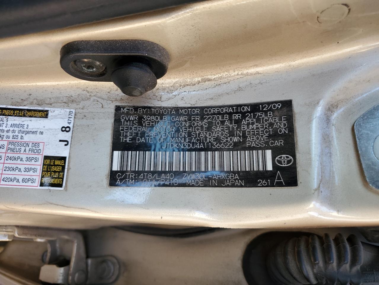 2010 Toyota Prius - Image 12