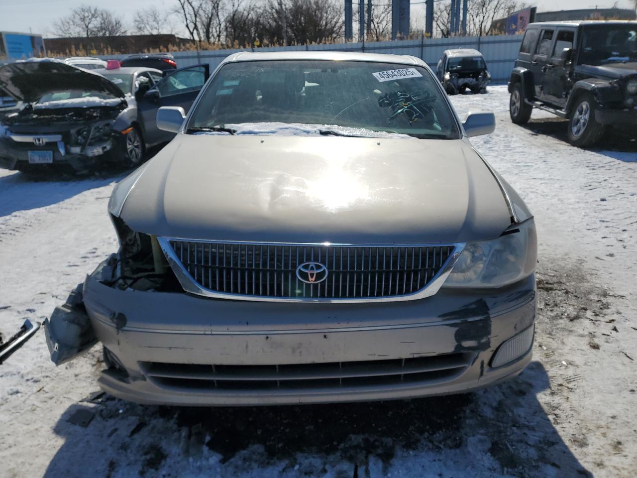 2003 Toyota Avalon - Image 5