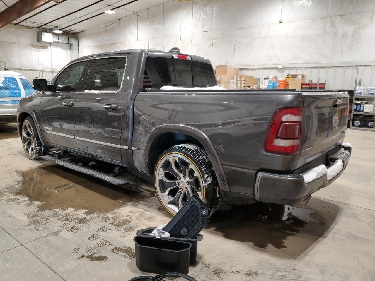 2020 RAM 1500 - Image 2