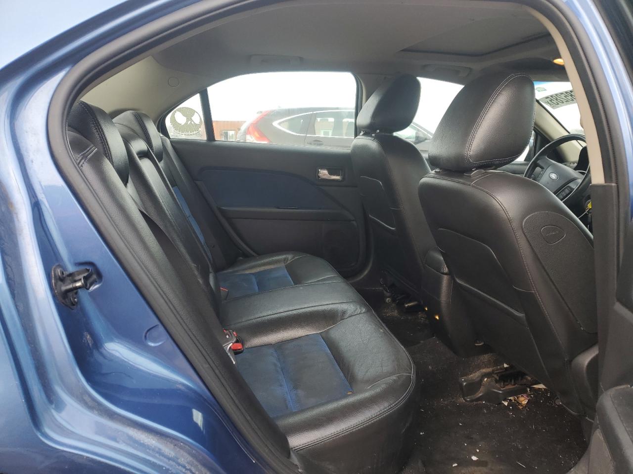 2009 Ford Fusion - Image 11