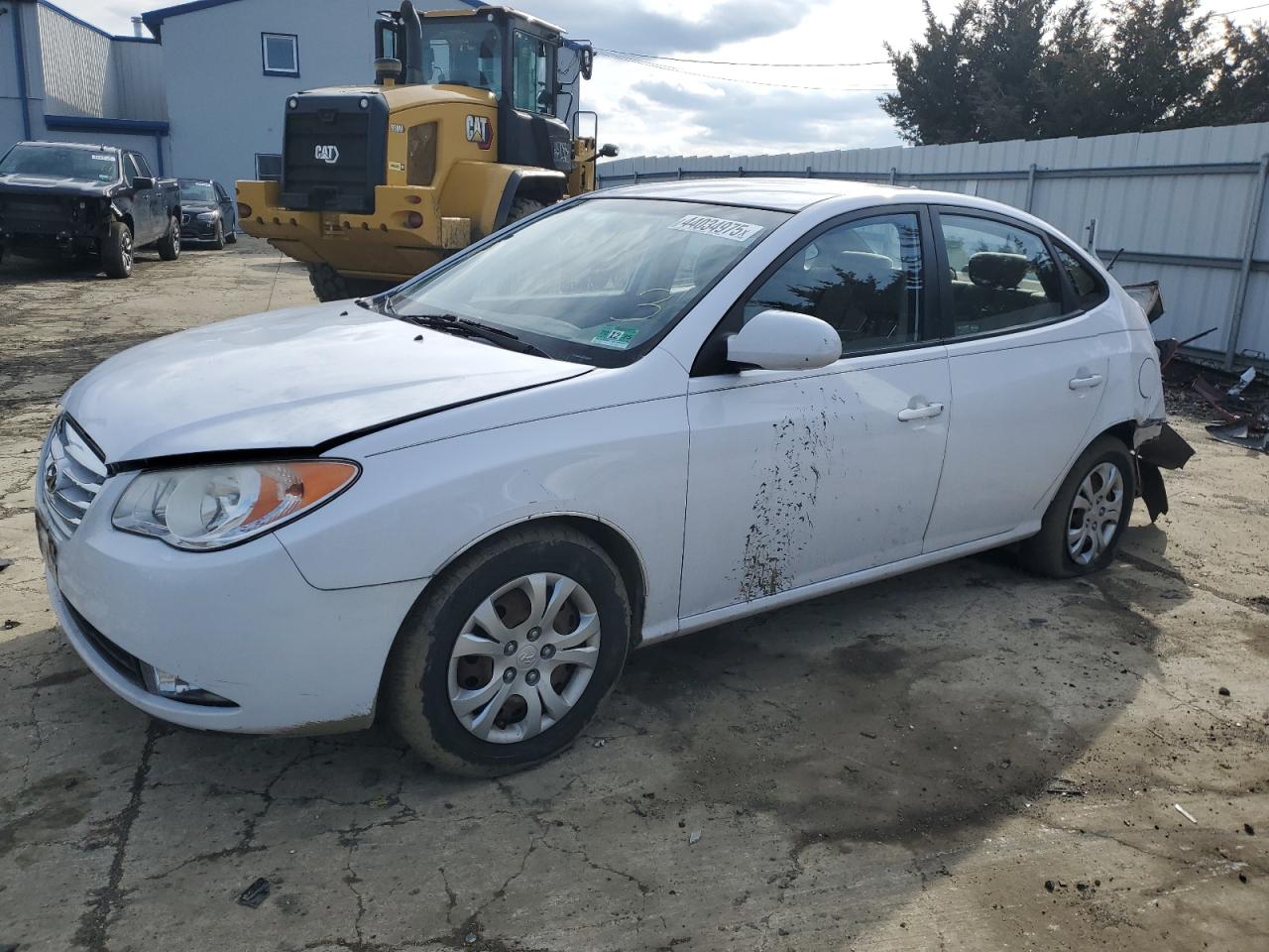 2010 Hyundai Elantra - Image 1