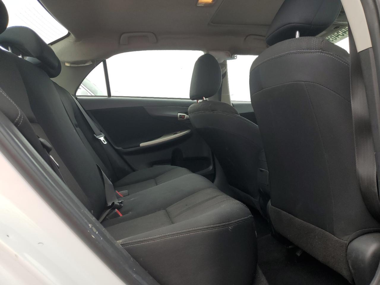 2012 Toyota Corolla - Image 10