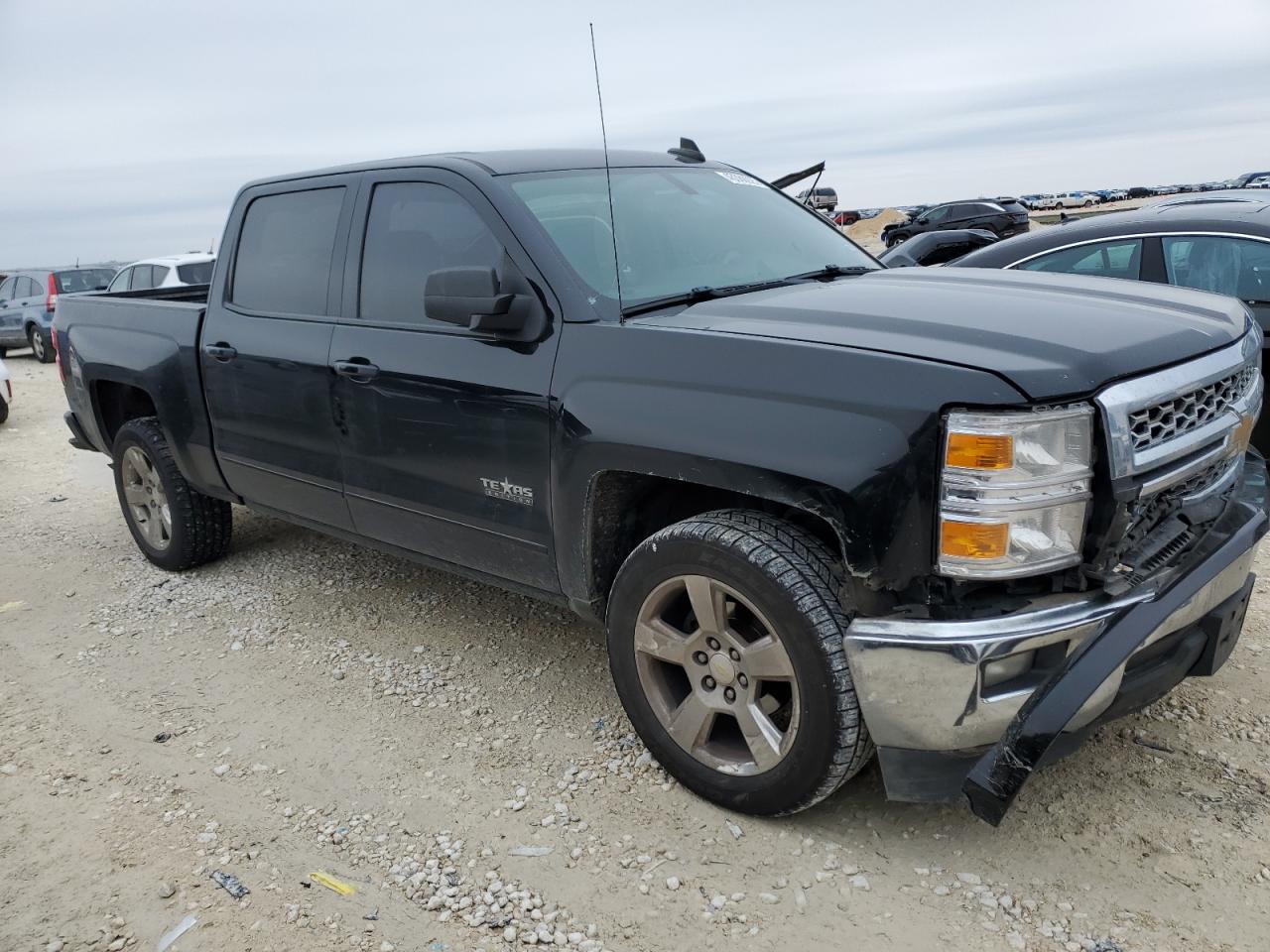 2015 Chevrolet Silverado - Image 4