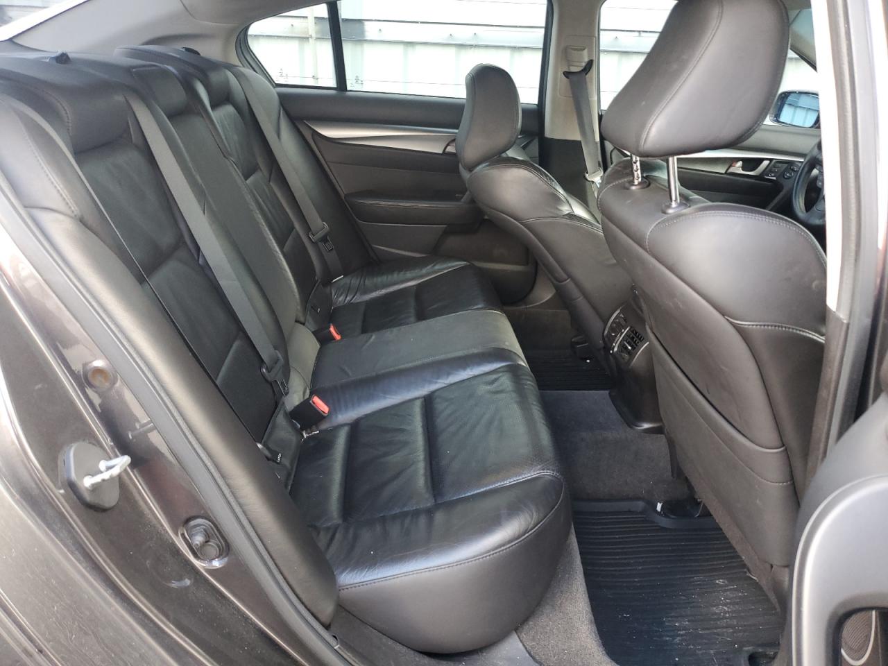 2010 Acura TL - Image 10