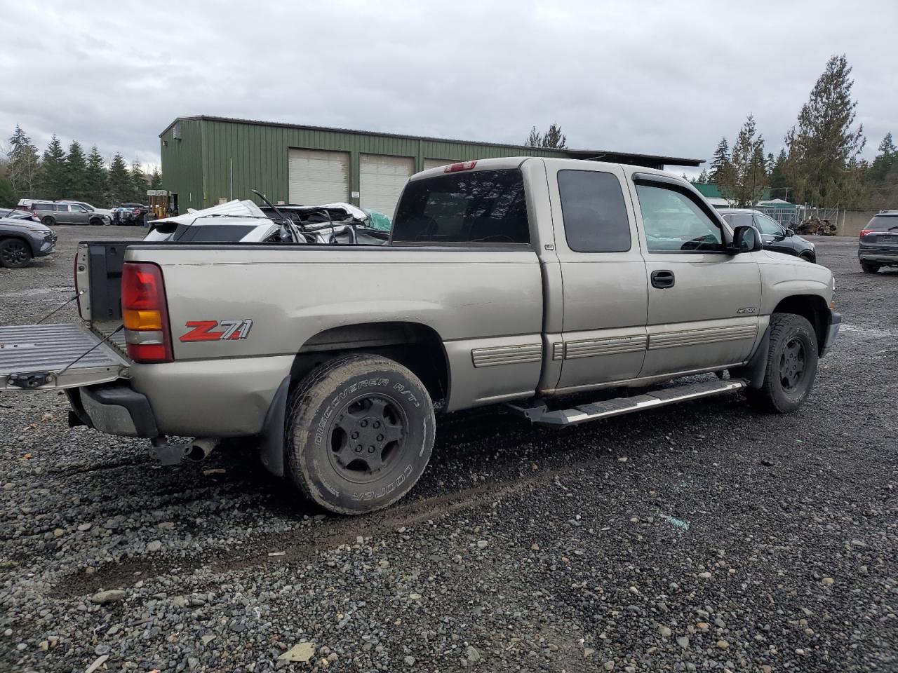 1999 Chevrolet Silverado - Image 3