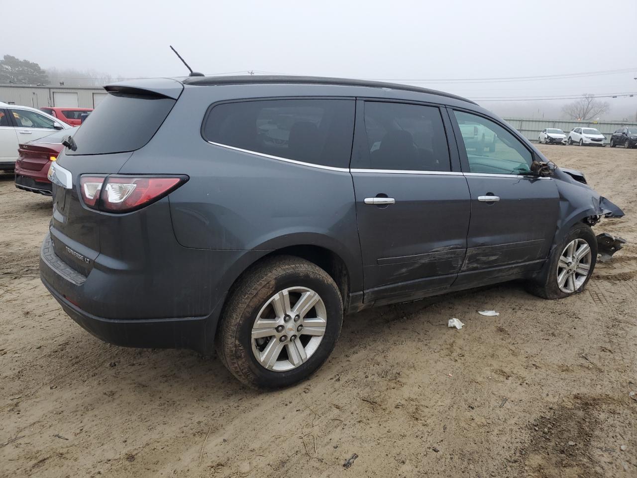 2014 Chevrolet Traverse - Image 3