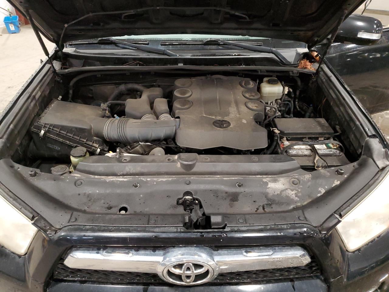 2011 Toyota 4Runner - Image 12