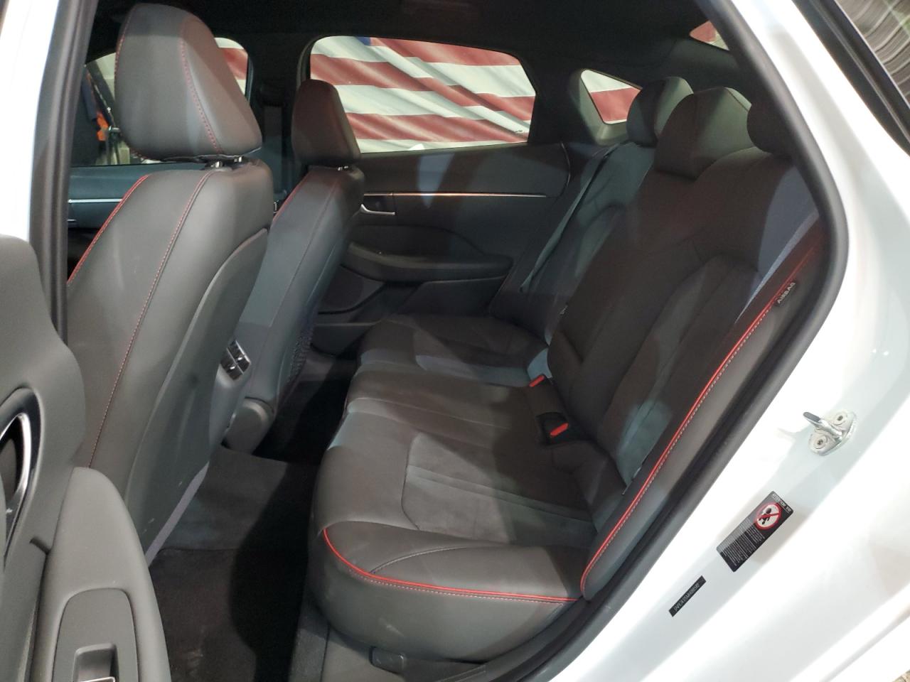 2021 Hyundai Sonata - Image 11