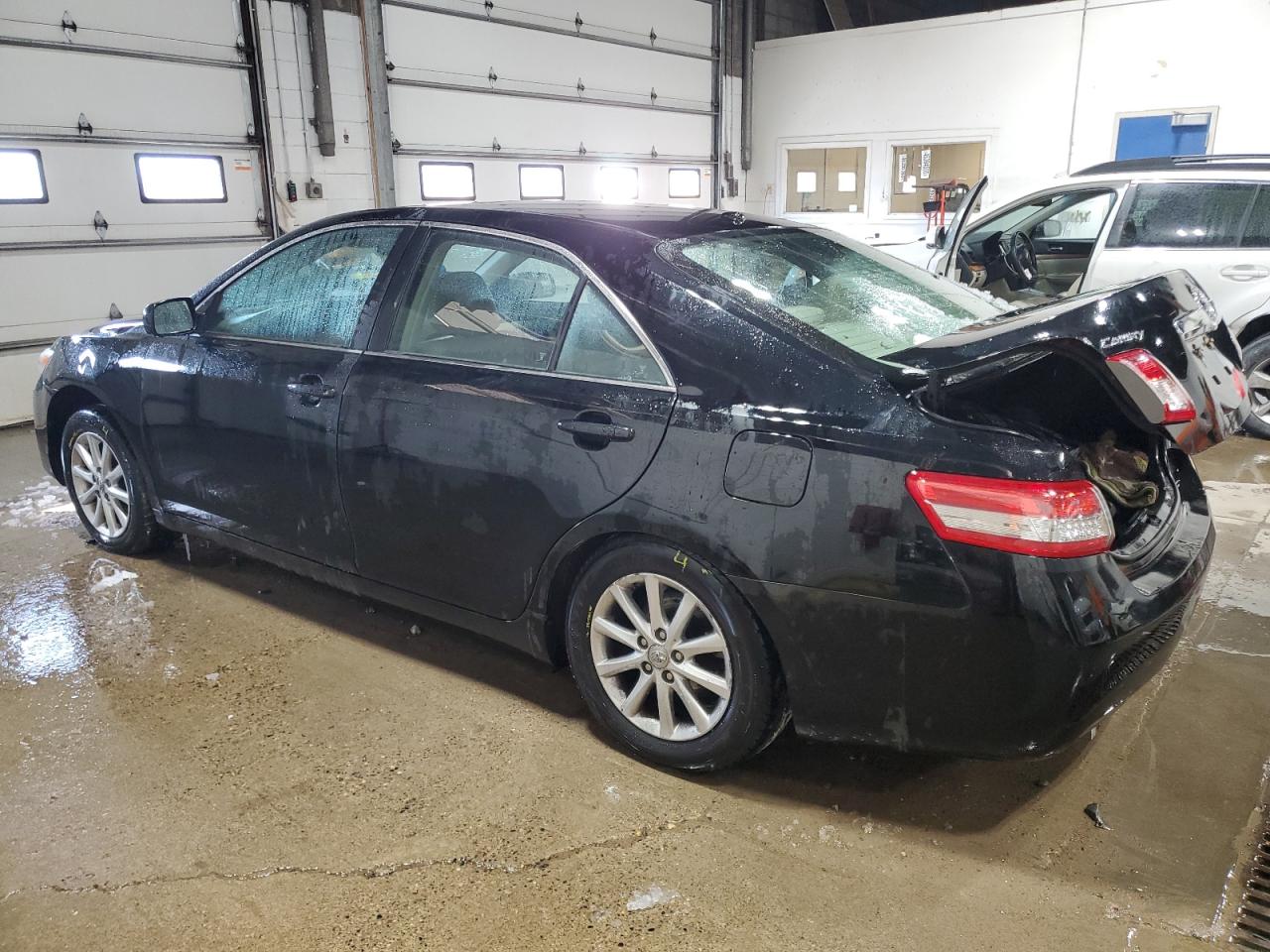2011 Toyota Camry - Image 2