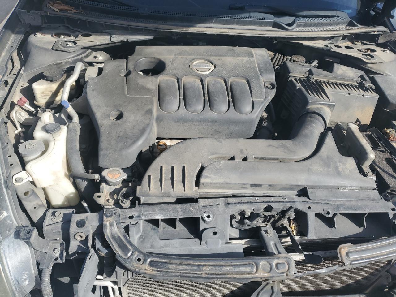 2012 Nissan Altima - Image 12