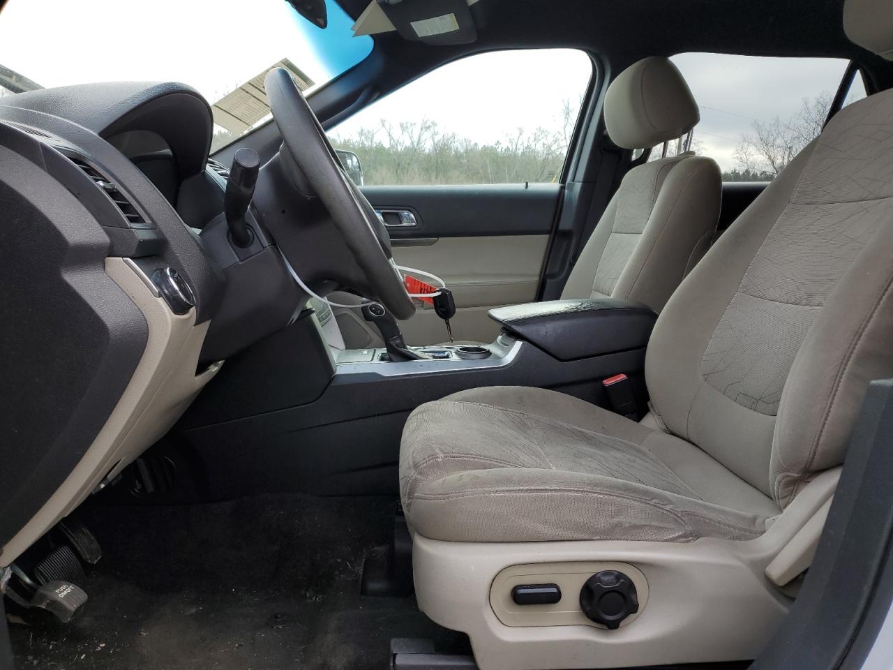 2015 Ford Explorer - Image 7