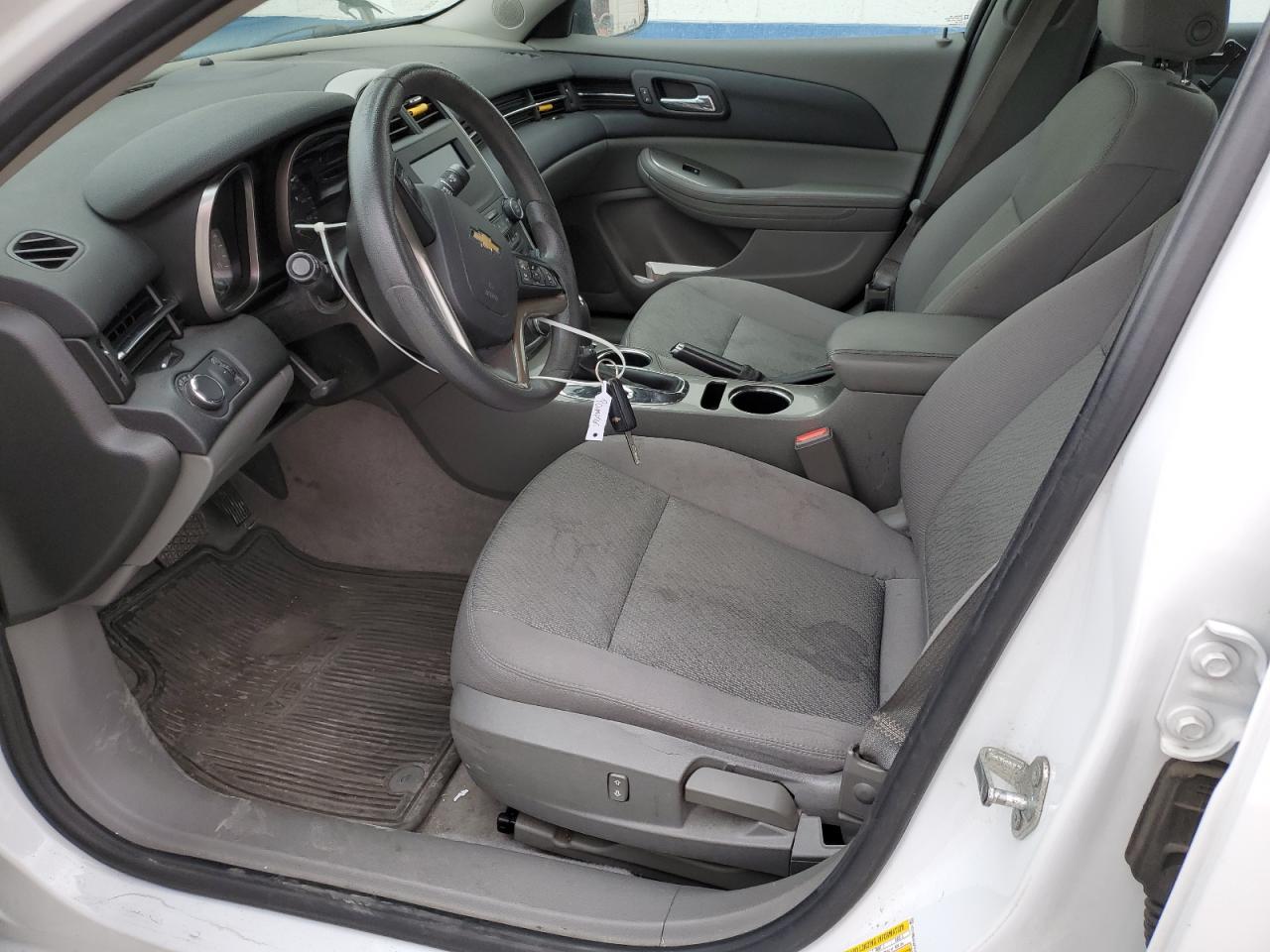 2015 Chevrolet Malibu - Image 7