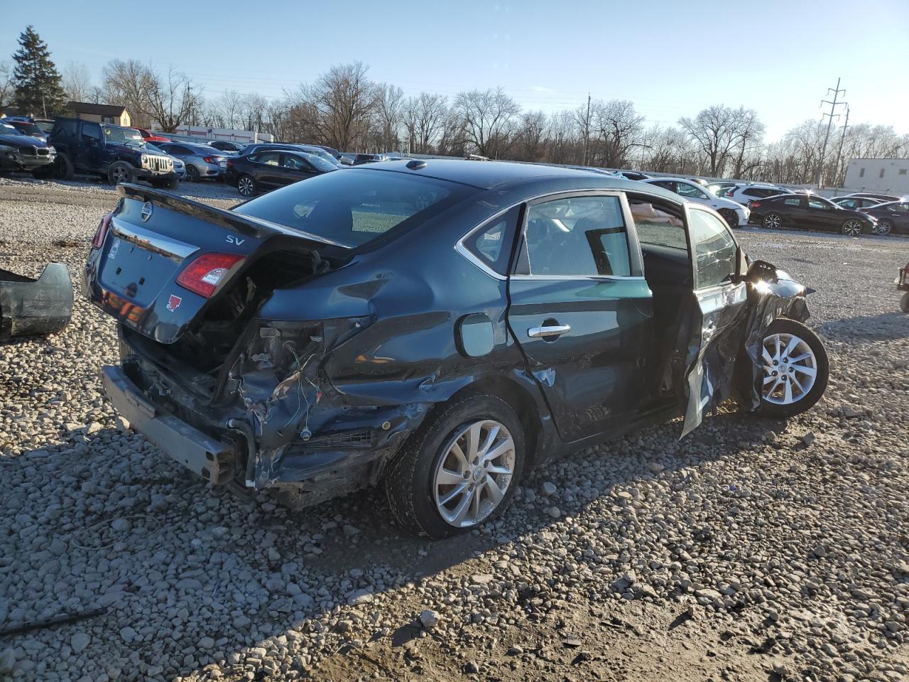 2015 Nissan Sentra - Image 3