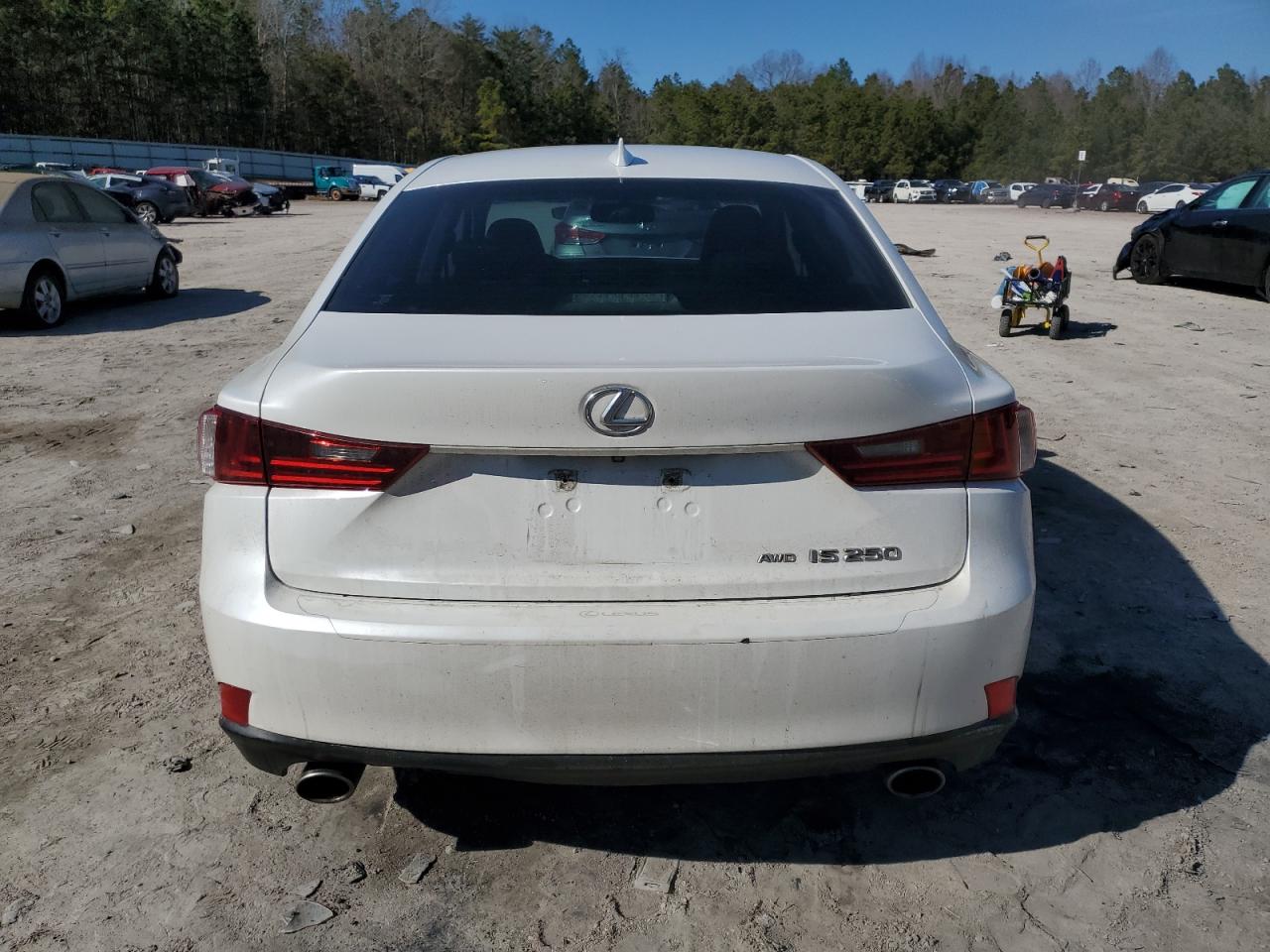2014 Lexus IS - Image 6