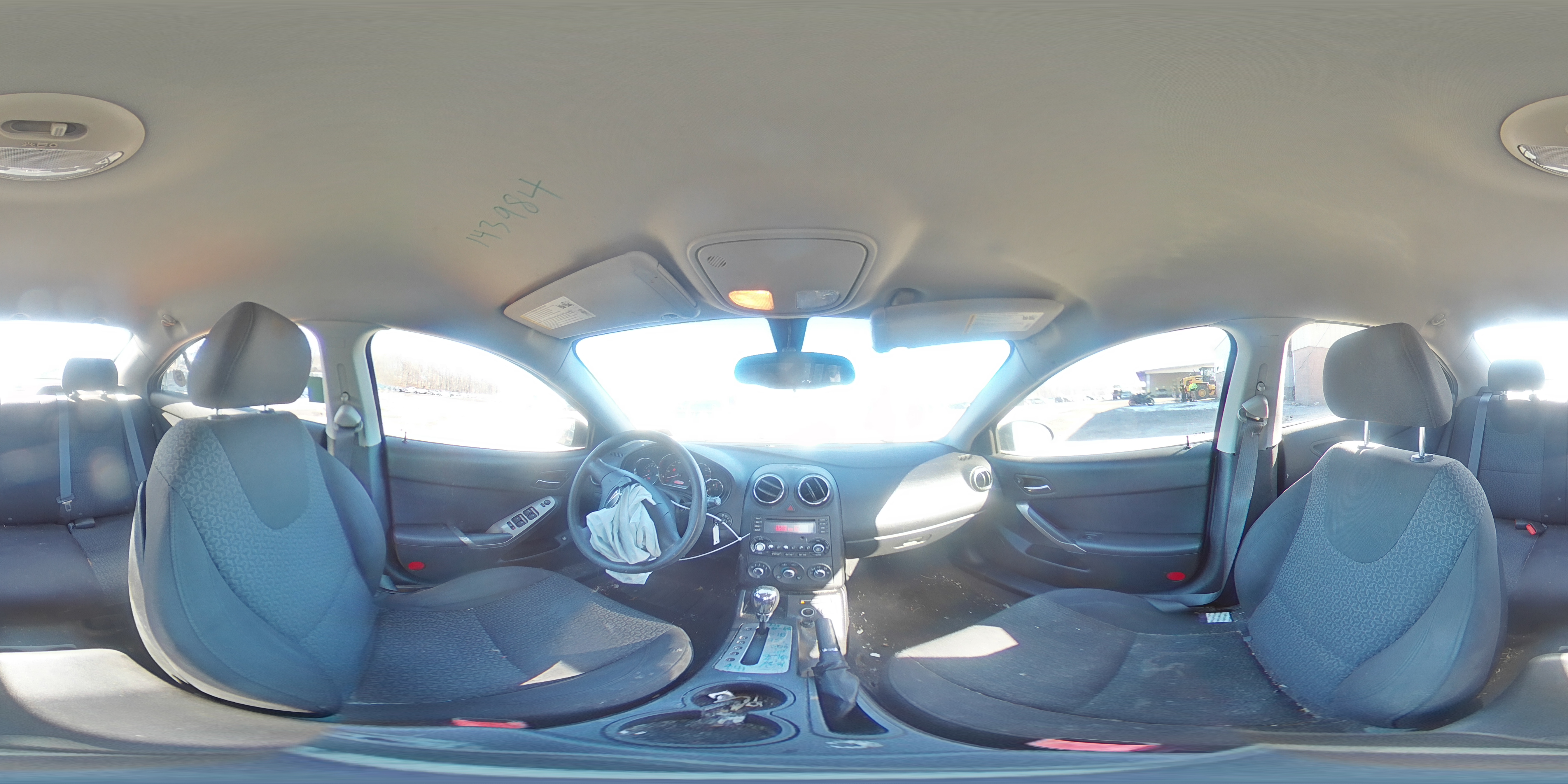 2008 Pontiac G6 - Image 13