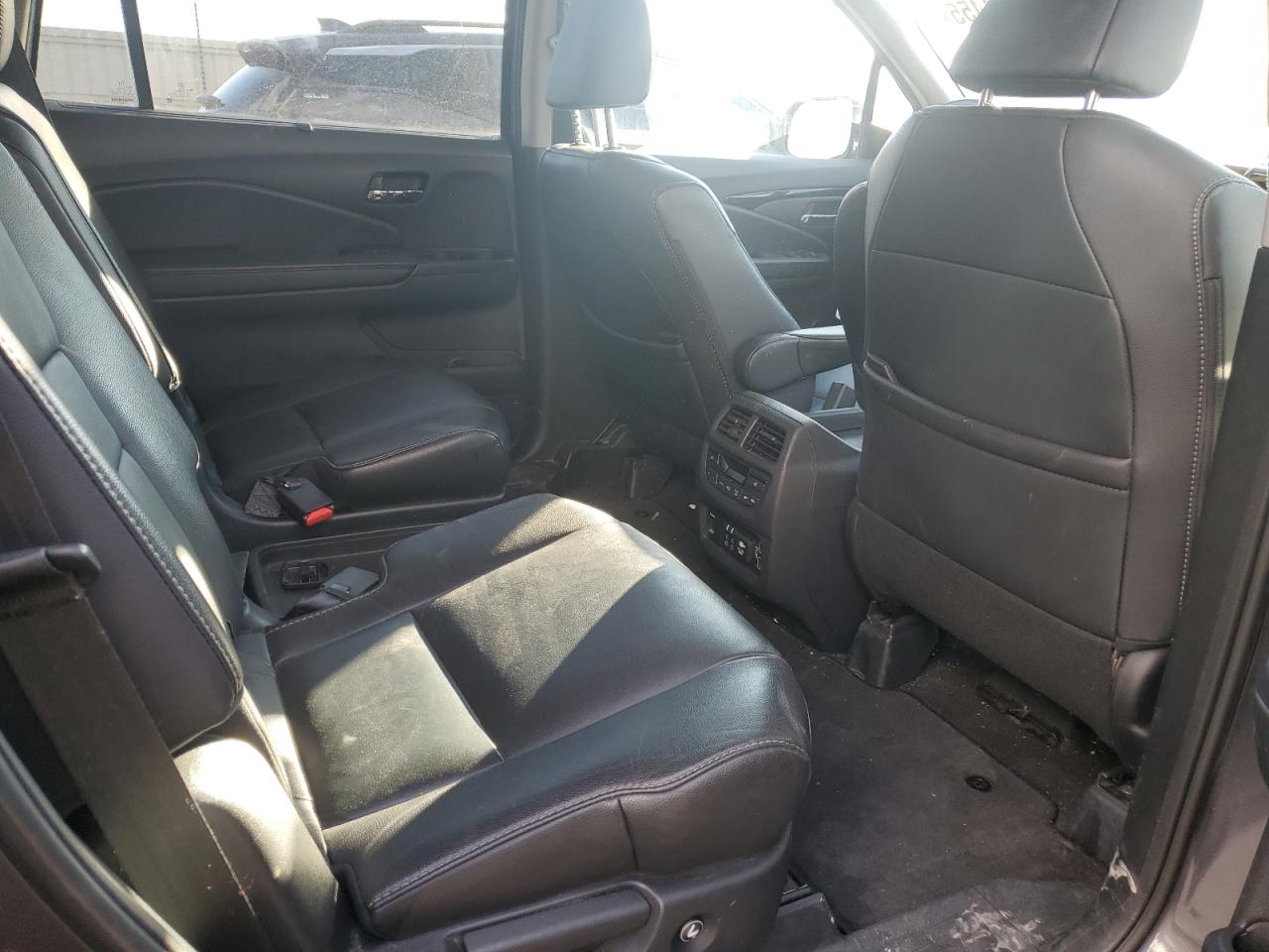 2020 Honda Pilot - Image 10