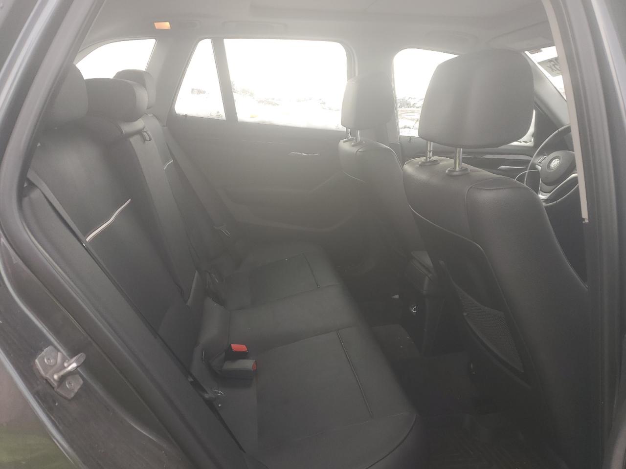 2015 BMW X1 - Image 11